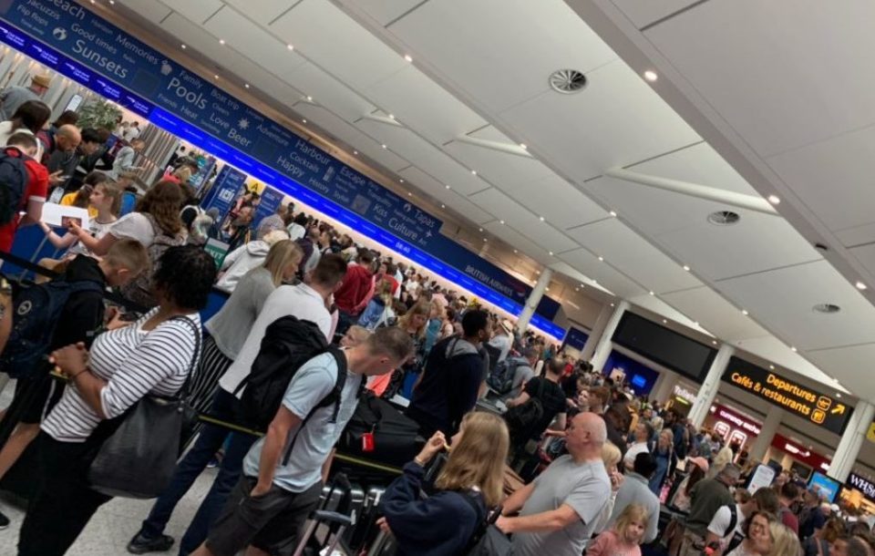  Customers have been told to book another flight after the glitch