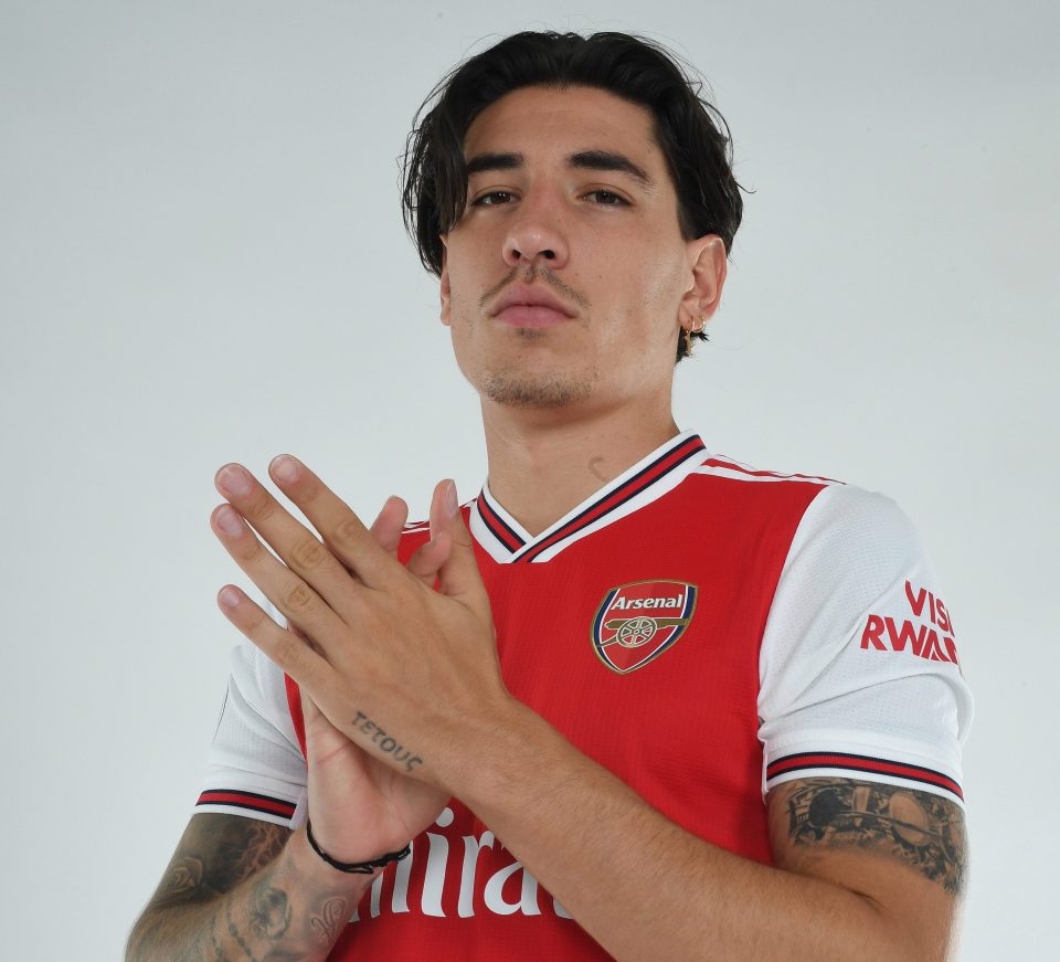  Hector Bellerin has revealed he will be back to full training in a 'few weeks'