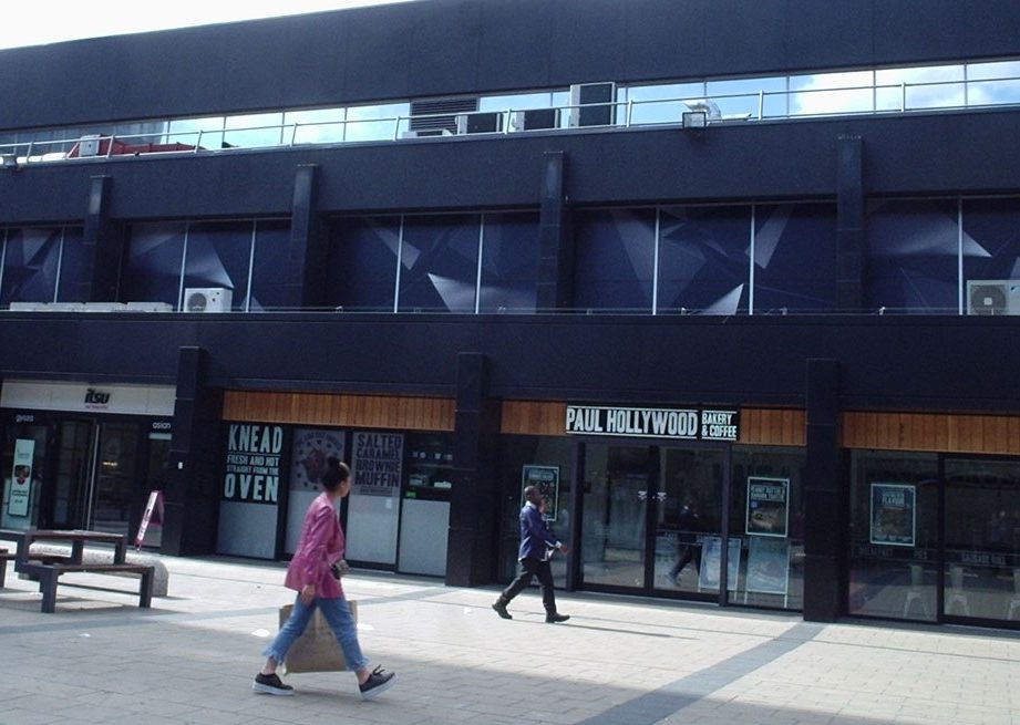  Paul Hollywood's first bakery in London Euston station before it was demolished