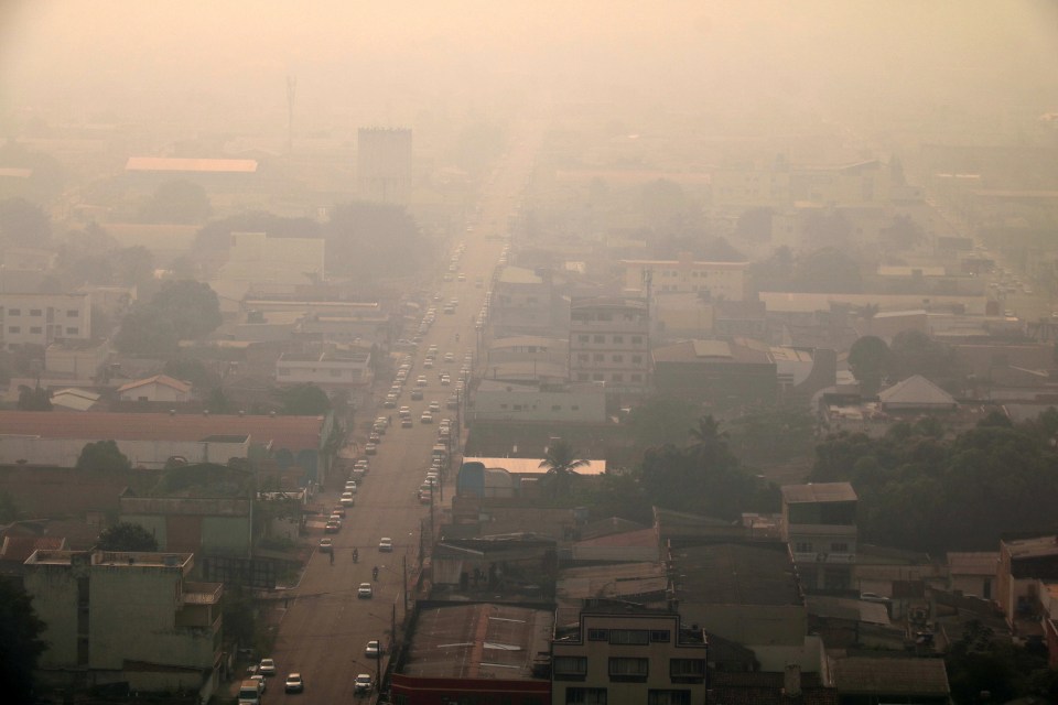  Smoke from the Amazon fires cover the city of Porto Velho in Rondonia, Brazil