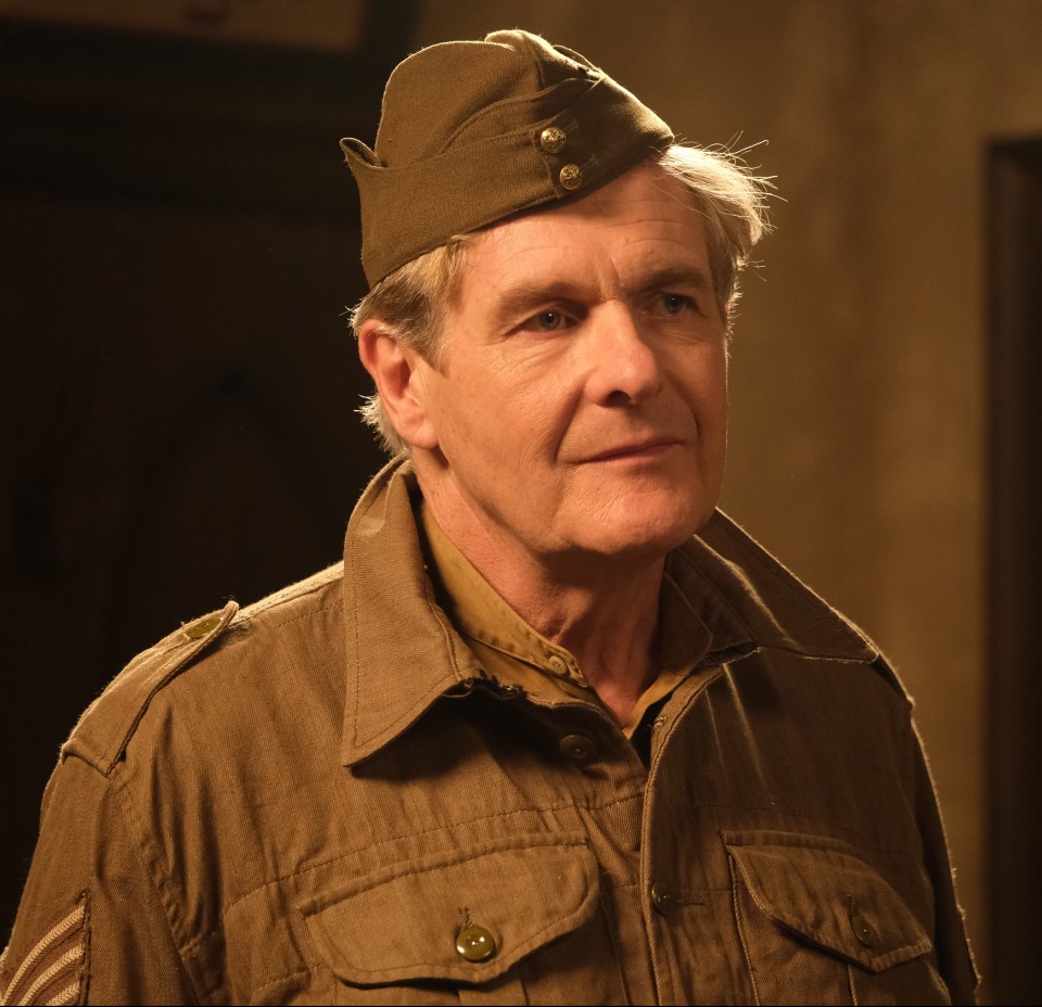 Robert Bathurst comes closest in imitating the original Sgt Wilson