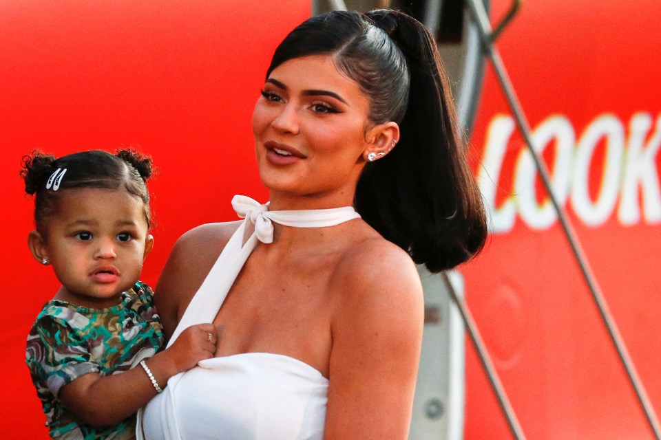  Kylie and Stormi coordinate with their diamond accessories