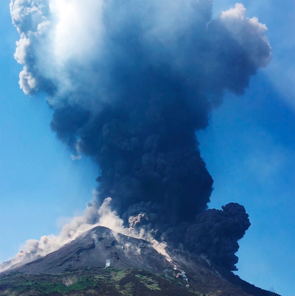  Terrified tourists were also on the island at the time of the eruption