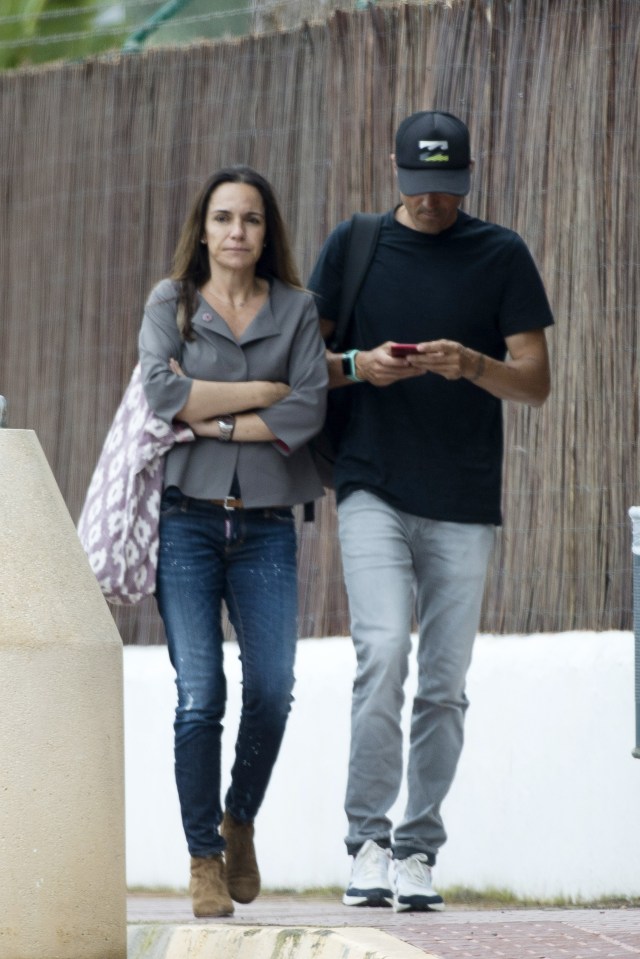  Enrique pictured with his wife Elena Cullell in 2017 while he was still Barcelona Manager