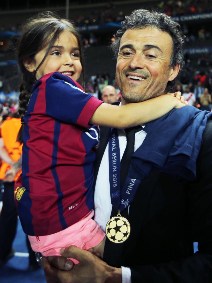  Enrique celebrates with Xana after winning the Champions League final in 2015