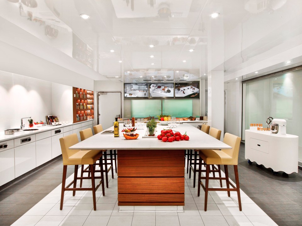  An expansive six-person dining room welcomes guests staying in the Owner’s Suite