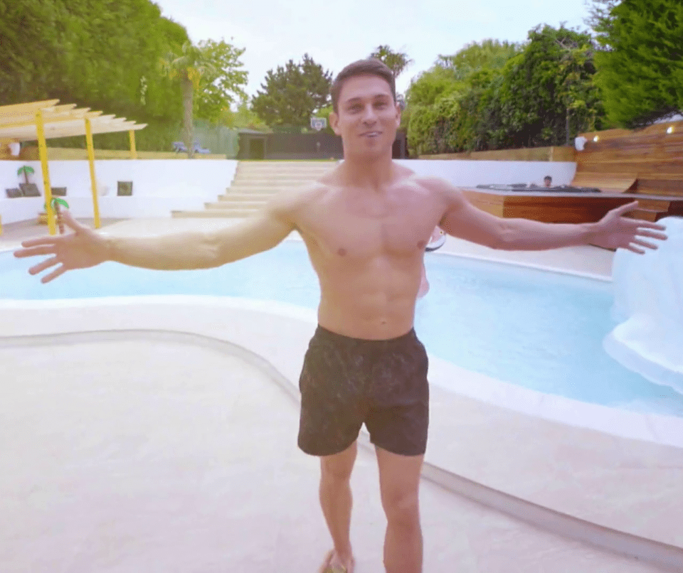 Joey Essex showed off his pool on MTV Cribs last year