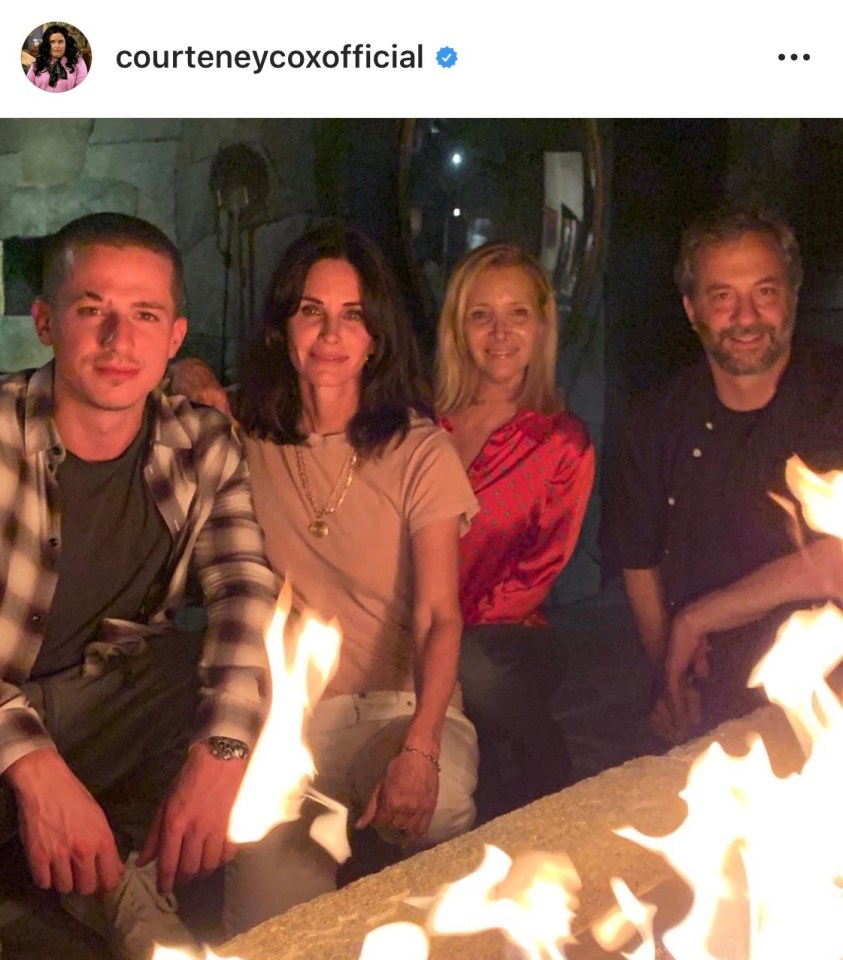 Lisa has been reliving her past a lot this week, having spent Sunday night with her Friends co-star Courteney Cox