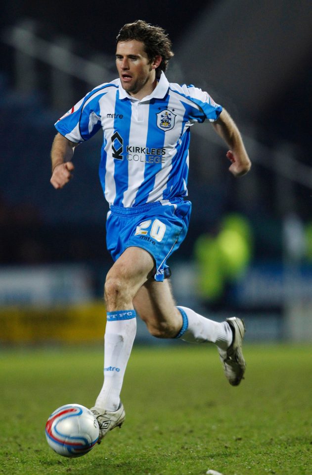  Kevin playing for Huddersfield town in 2011