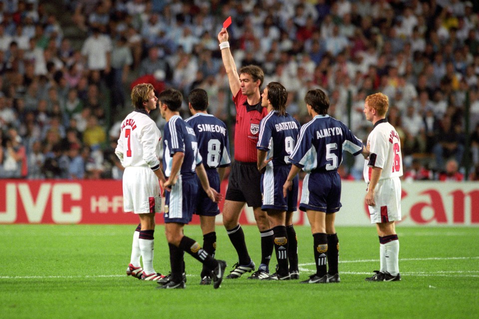 David Beckham gets red card for flicking his leg at Diego Simeone in the round of 16 tie at France 98