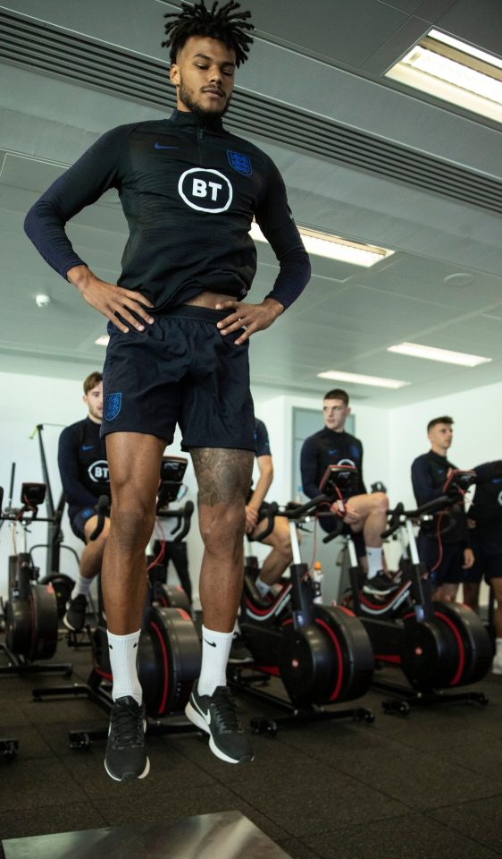  Mings spent lots of time in the gym before he made it to build up muscle in his body