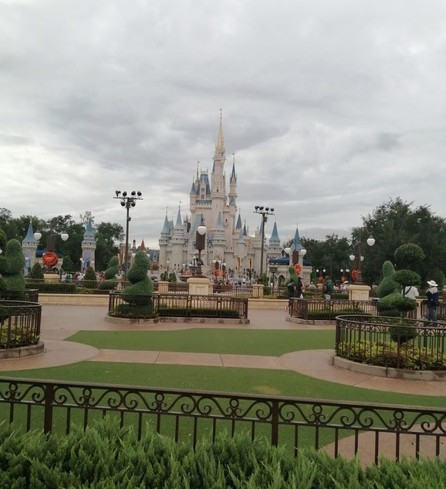  Pictures show Disney World Florida deserted as Hurricane Dorian passed the eastern United States