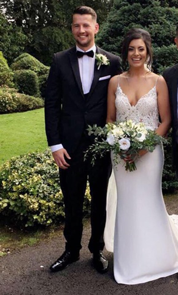  Chloe and Simon Ross have described their nuptials as the "wedding from hell"