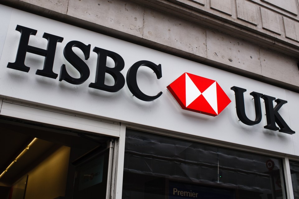  HSBC has reduced the amount of paperwork needed from those on zero-hour contracts when applying for a mortgage