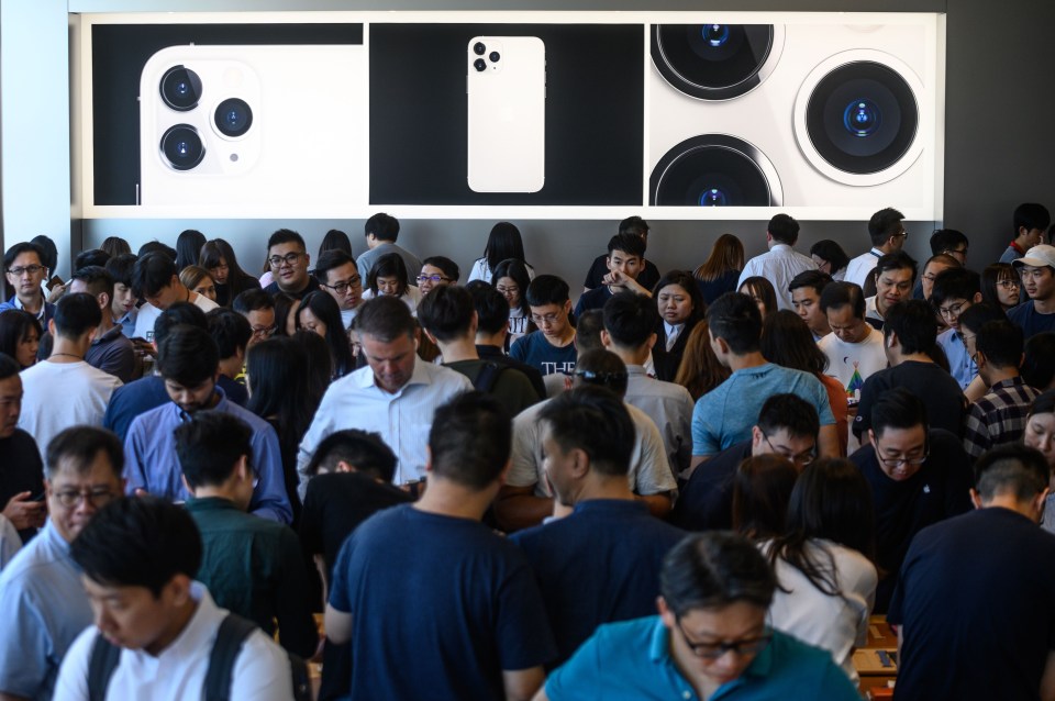 This Apple store in Hong Kong was extremely busy