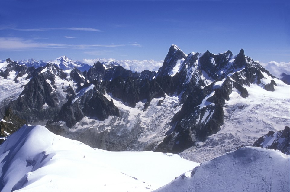  Mont Blanc is Western Europe's highest mountain range with 11 peaks topping 4,000 feet high