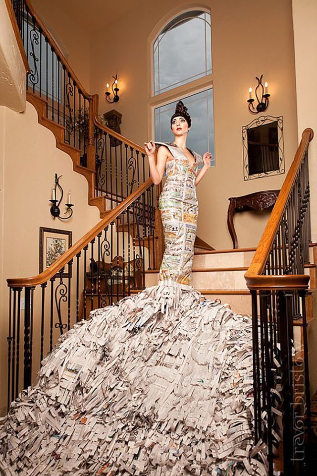  A dress made of shredded paper is never a good idea