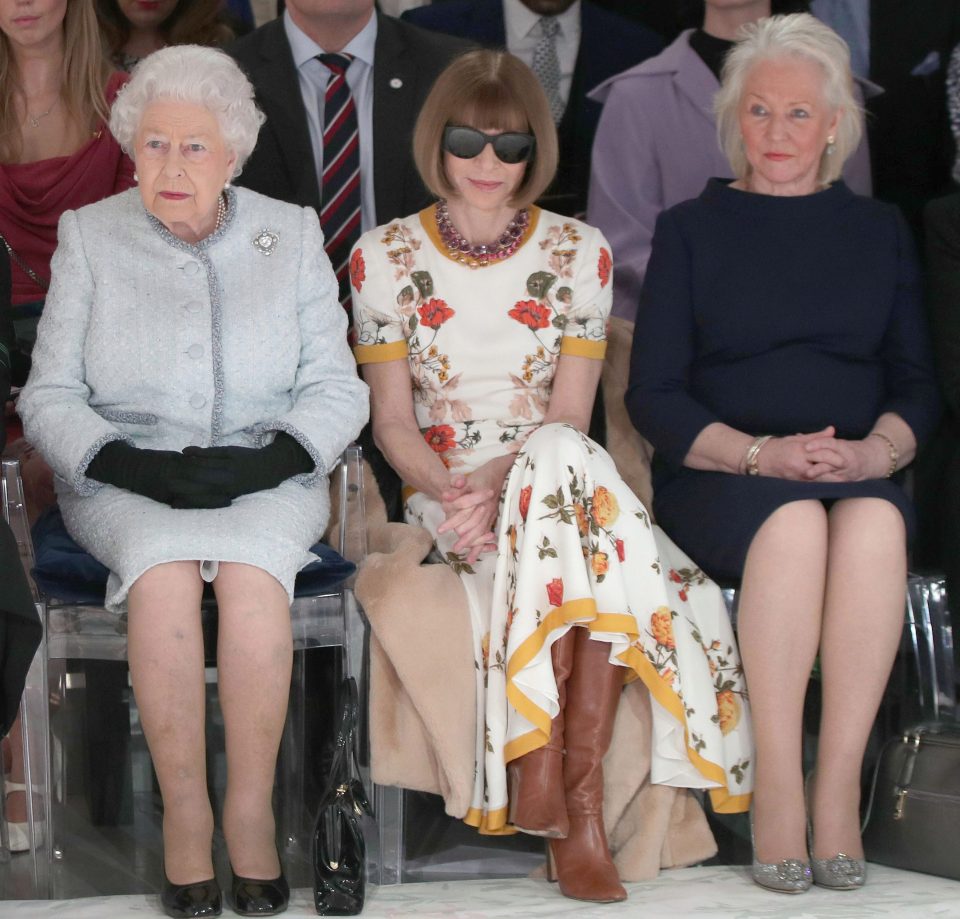  The Queen at a fashion show with Angela Kelly and Anna Wintour