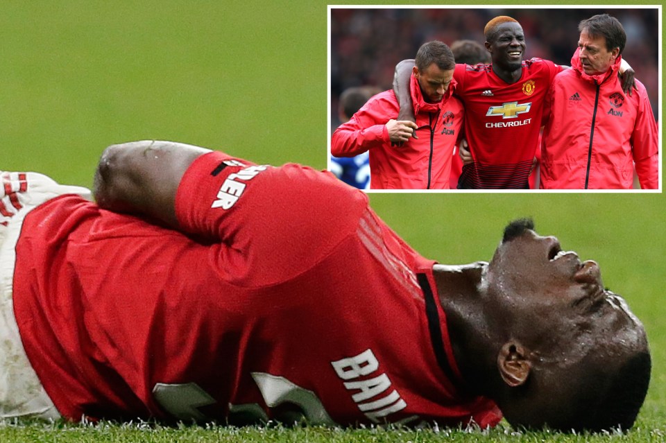  Eric Bailly could be out until the New Year as he continues his recovery from knee surgery