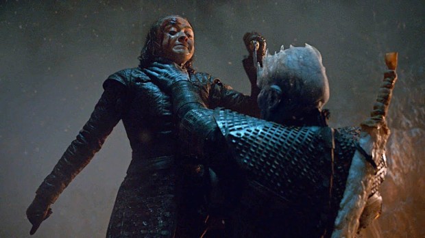 Arya strangled by Night King