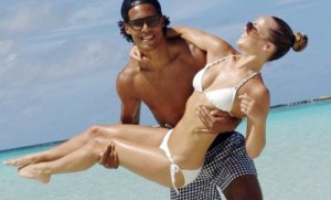  Footballer Virgil van Dijk and Rike Nooitgedagt on holiday