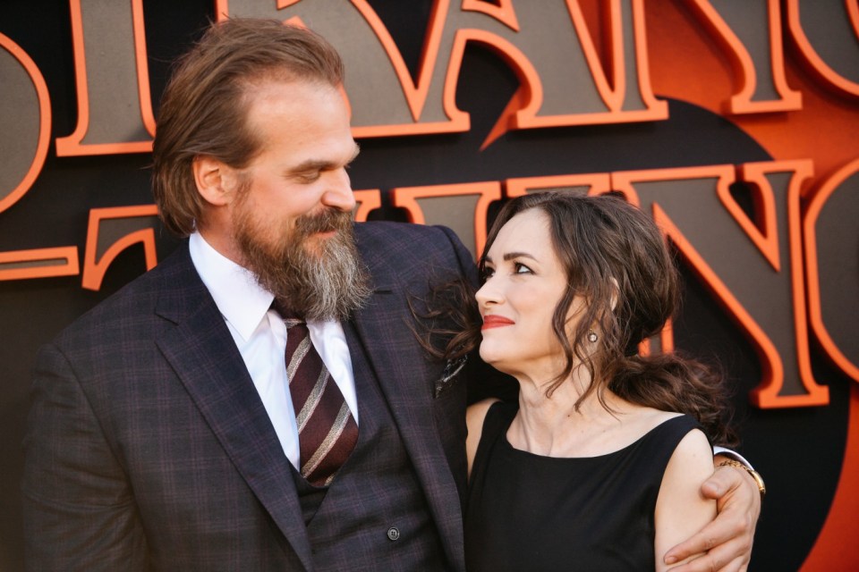  David Harbour and Winona Ryder have become fast friends thanks to the show