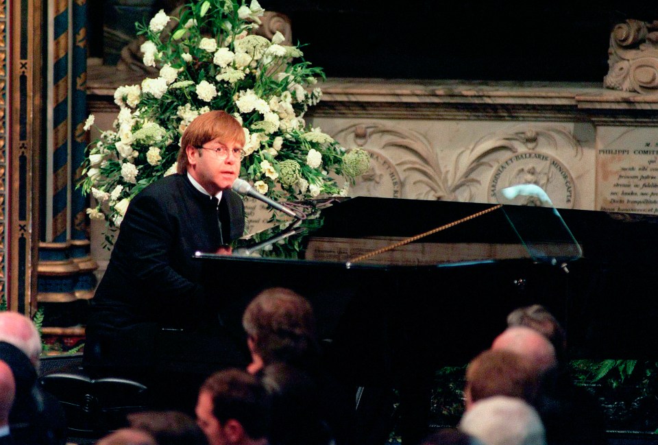  Elton John performing his re-imagined adaptation of Candle In The Wind at the historic funeral for Princess Diana in 1997