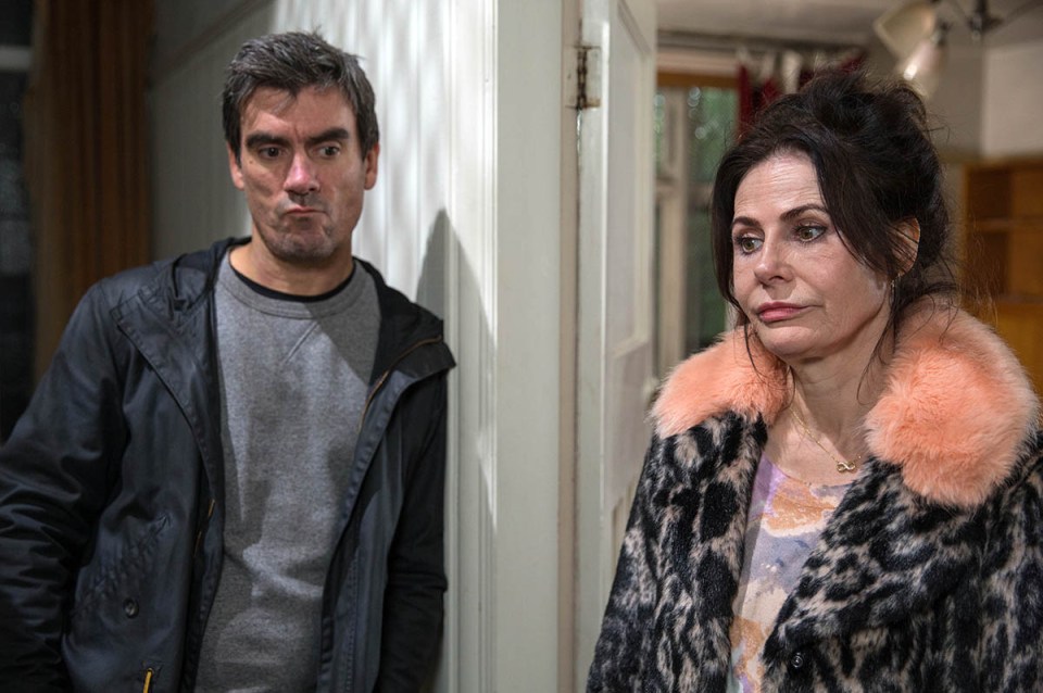  Cain's mum faith Dingle has her suspicions