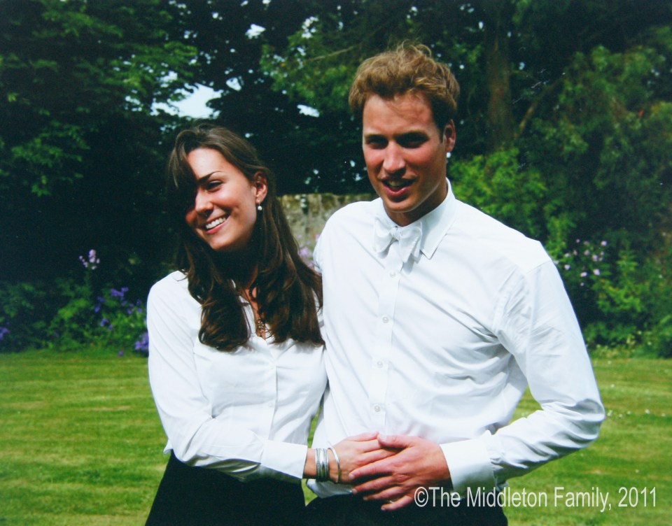  Kate Middleton and Prince William met at the University of St Andrews and they moved in together with friends in second year