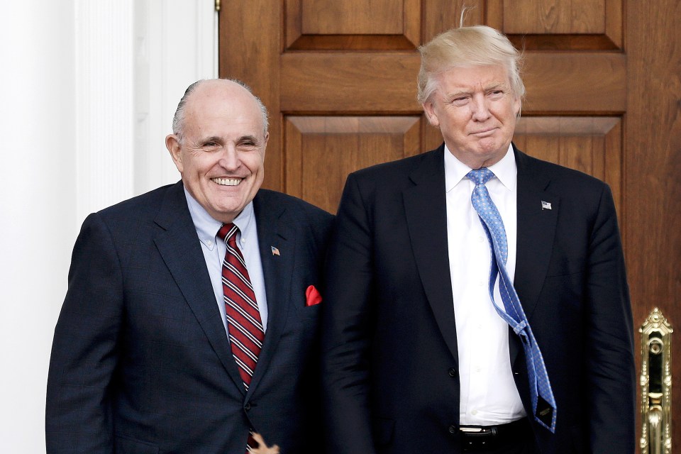  Donald Trump's personal lawyer Rudy Giuliani has been ordered to submit evidence for the Democrats' impeachment probe