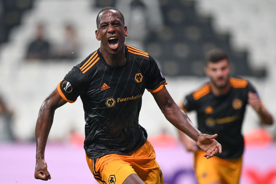  Willy Boly fired a last-ditch winner as Wolves defeated Besiktas in Turkey