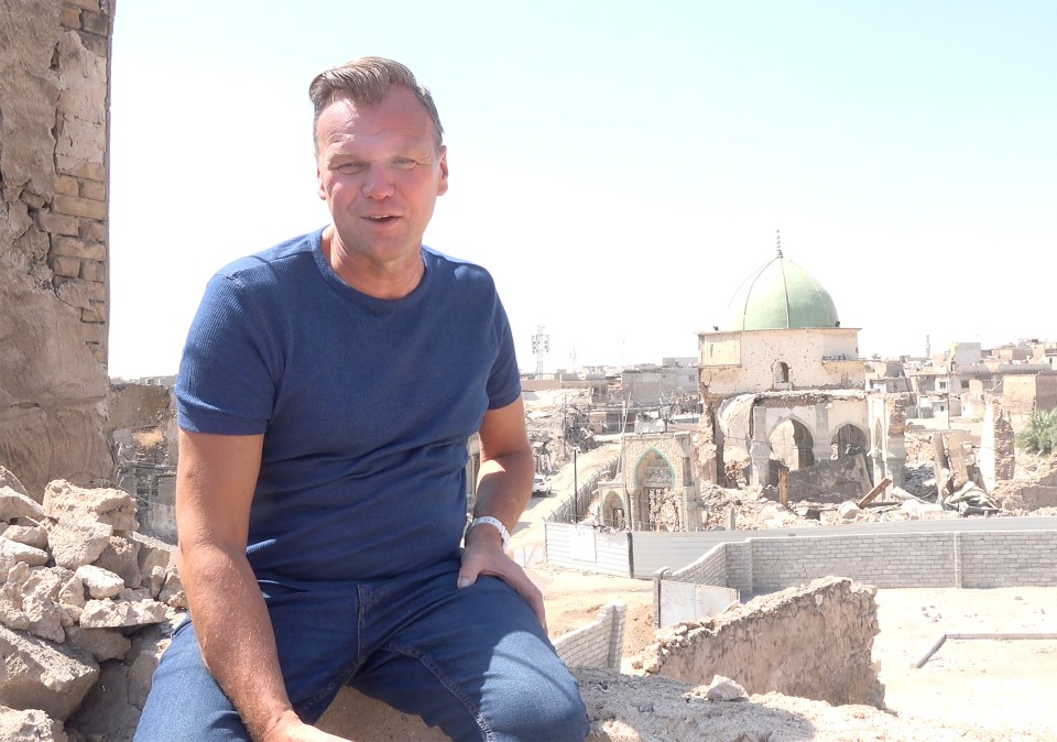  Andy Drury is the first person to go on a holiday in former ISIS territory