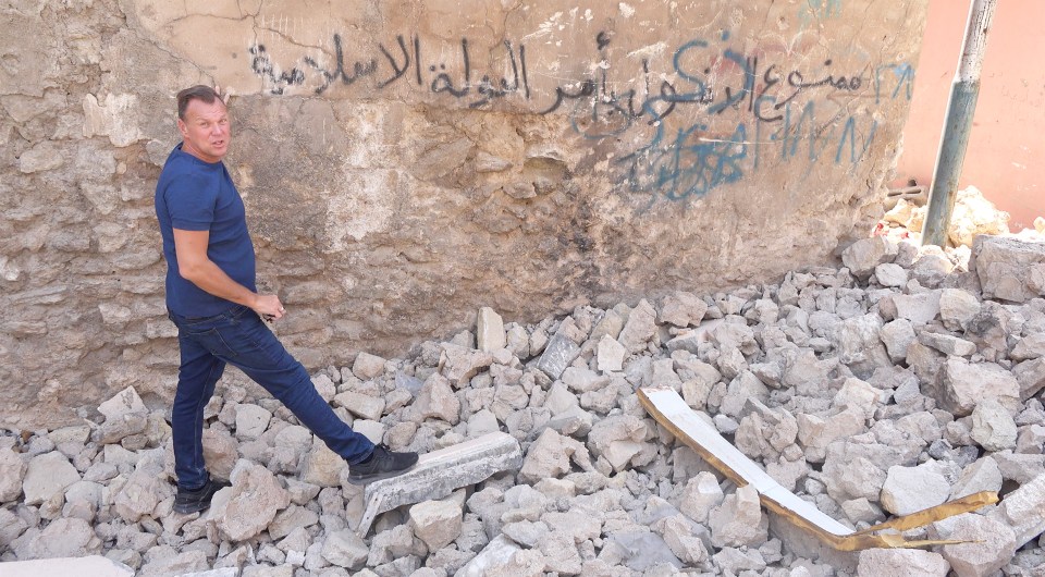  The Brit daredevil paid £4,000 to visit the ruins of Islamic State