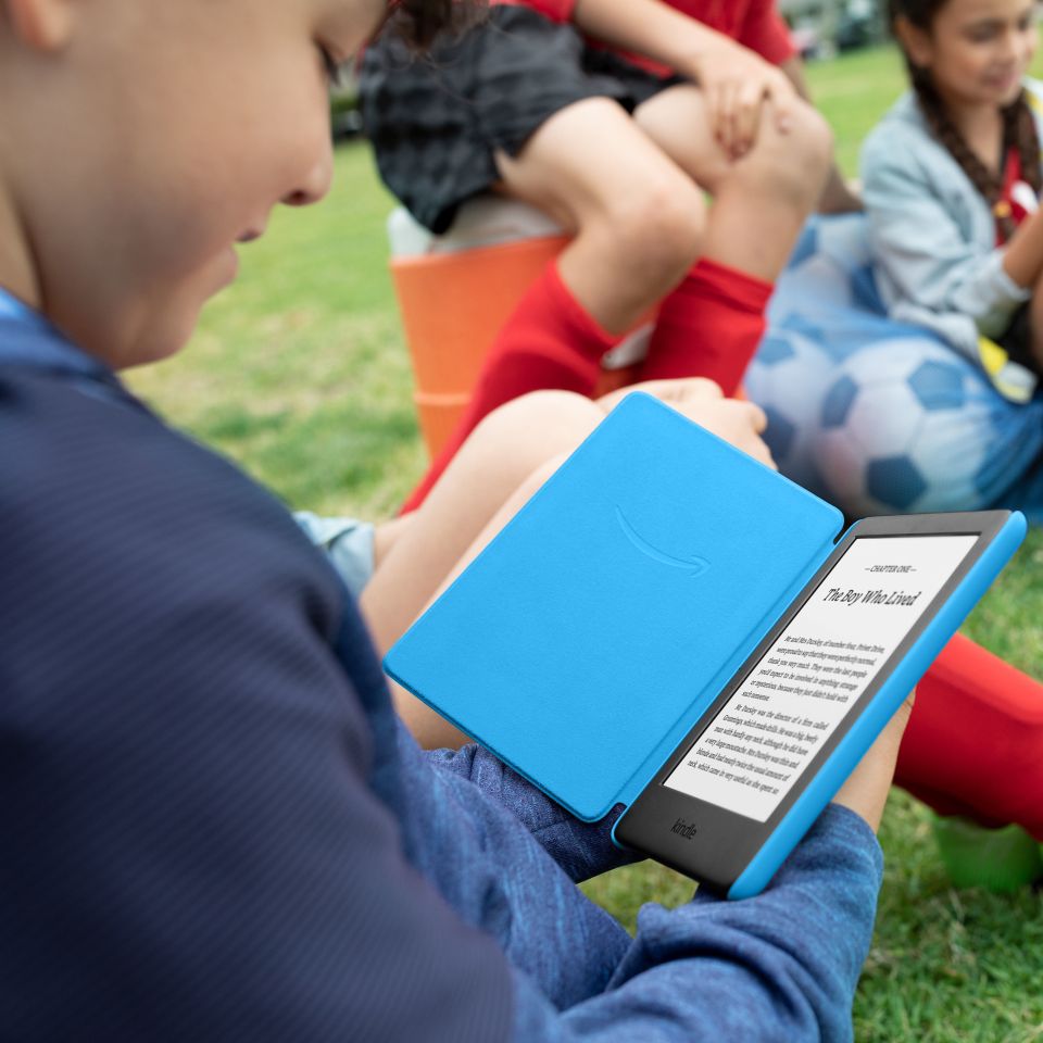  Amazon has released a new Kindle designed specifically for children