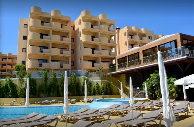 A chlorine leak sparked a medical emergency at the Falesia Mar Hotel near Albufeira