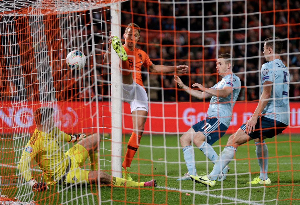  De Jong poked home the winner after his first shot looped into the air