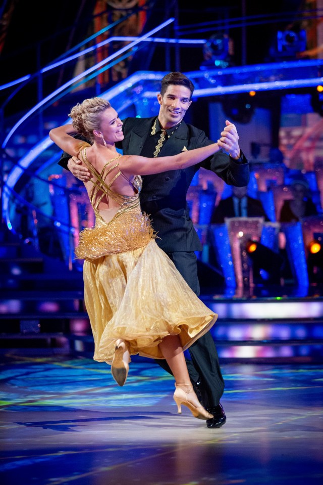 David James and Nadiya Bychkova flew through to the next round