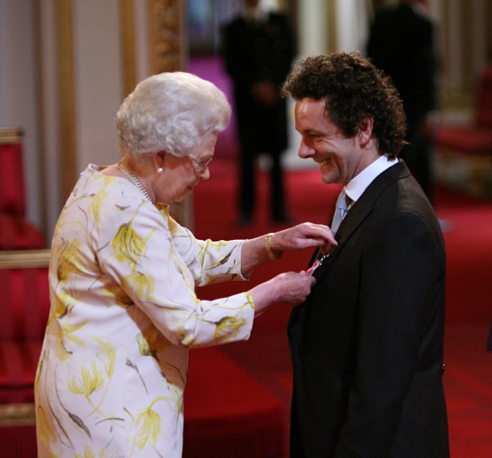  Michael Sheen was presented with his OBE in 2009