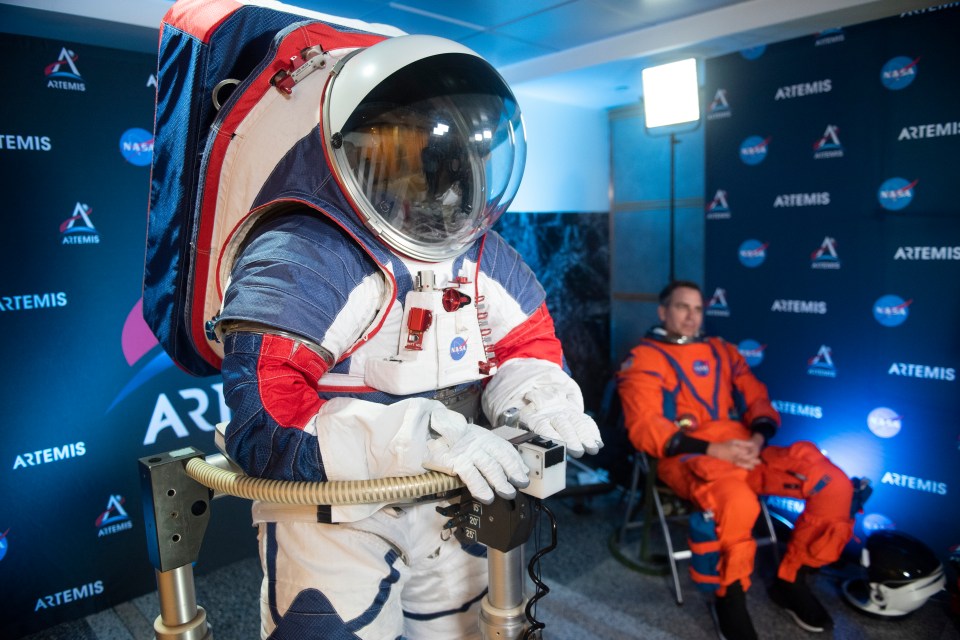  Serious doubts have been raised over whether Nasa can hit its 2024 goal for Artmeis