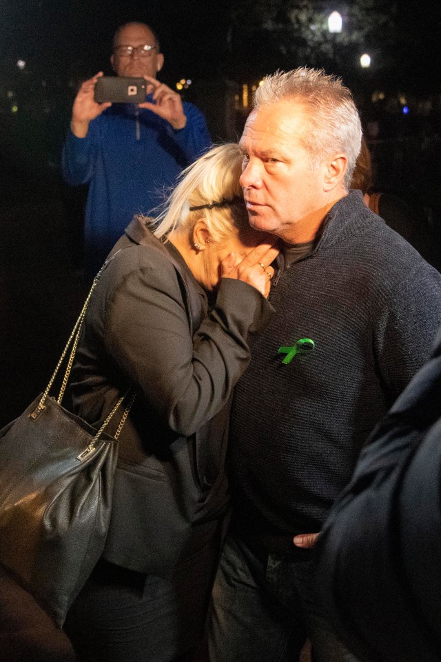  Harry's tearful mum was comforted after the meeting at the White House