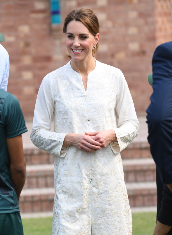  The Duchess met members of the National Cricket Academy in Lahore before watching a cricket showcase