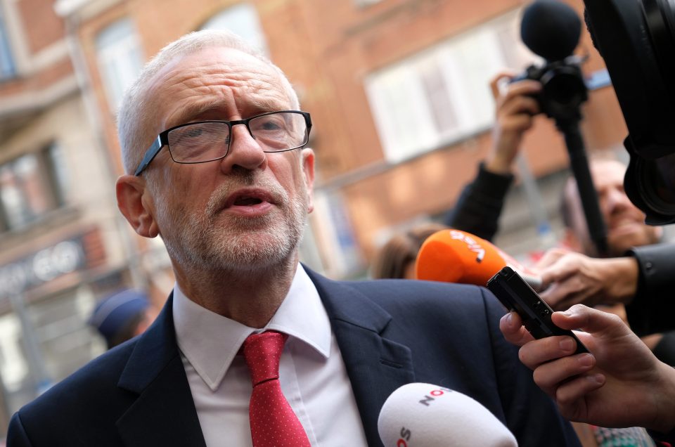  Labour leader Jeremy Corbyn says he will not back an election until a No Deal Brexit is taken off the table