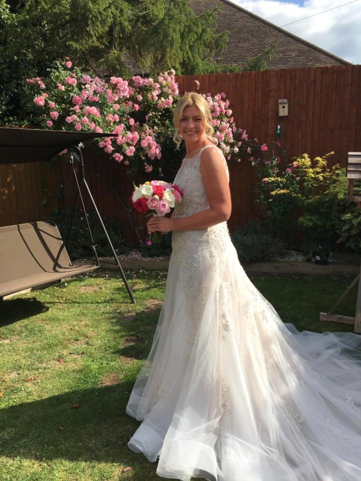  Sara managed to walk down the aisle as a size eight bride