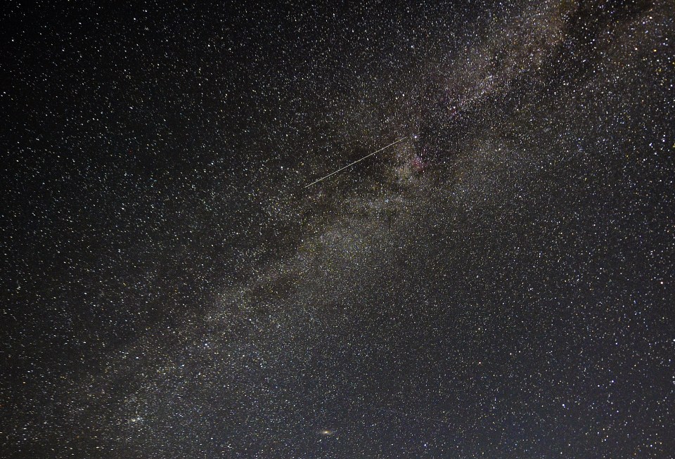  This image shows an Orionid meteor streaking across the Milky Way