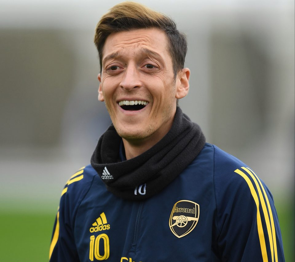  Man Utd could do far worse than taking on Mesut Ozil this January