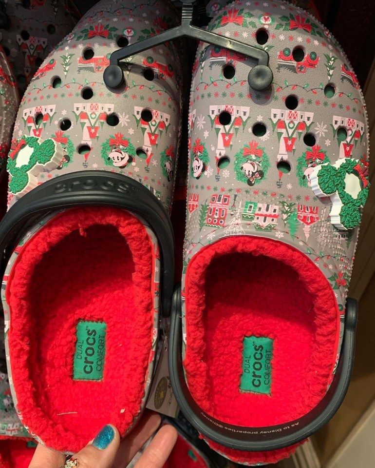 The festive shoes were spotted in Disneyland Resort in California