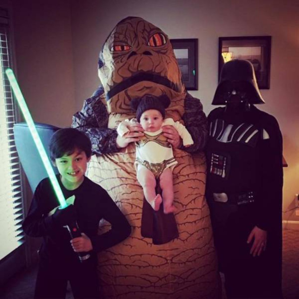  Luke, Darth Vada, Jabba the Hutt and a baby Princess Leia join forces in this star-studded family