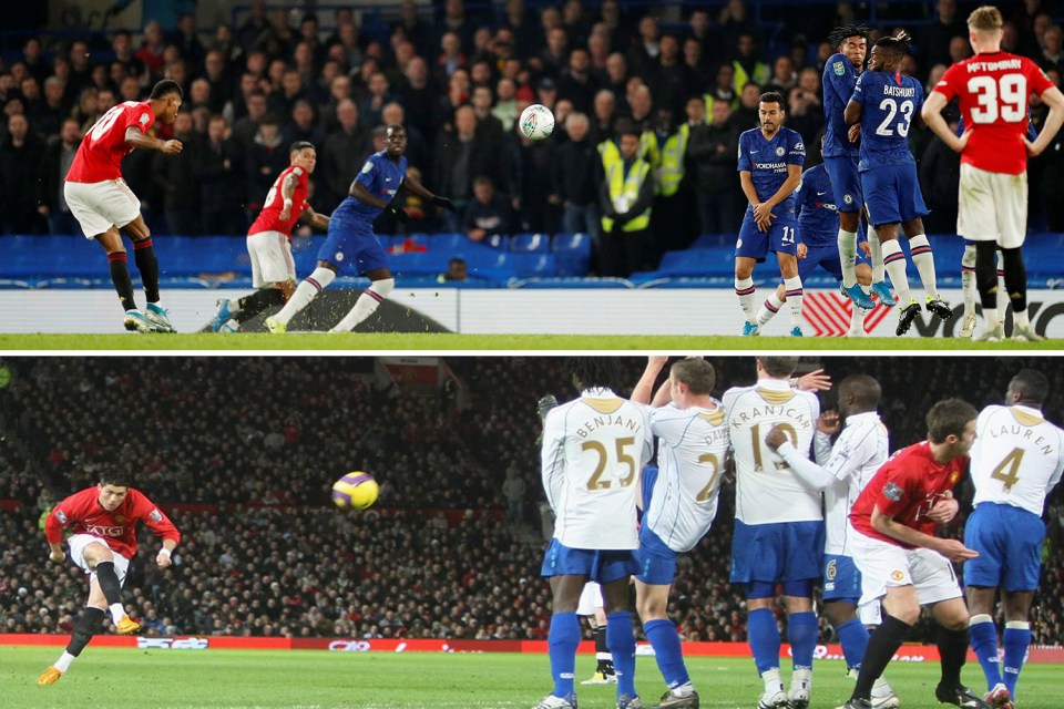  The knuckleball technique used by both players is very similar, giving plenty of movement to the ball on its flight