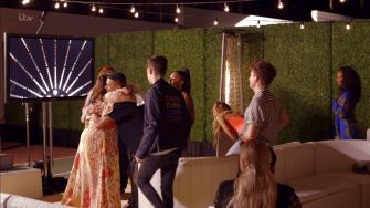  Ricki got hugs off her fellow contestants after they heard her story