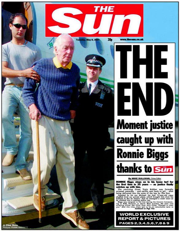  In a classic caper involving a private jet, the Home Secretary and a huge team of Sun journalists, Great Train Robber Ronnie Biggs touched down in Britain after we brought him back from his Brazilian bolthole to face justice after 35 years. He was immediately arrested